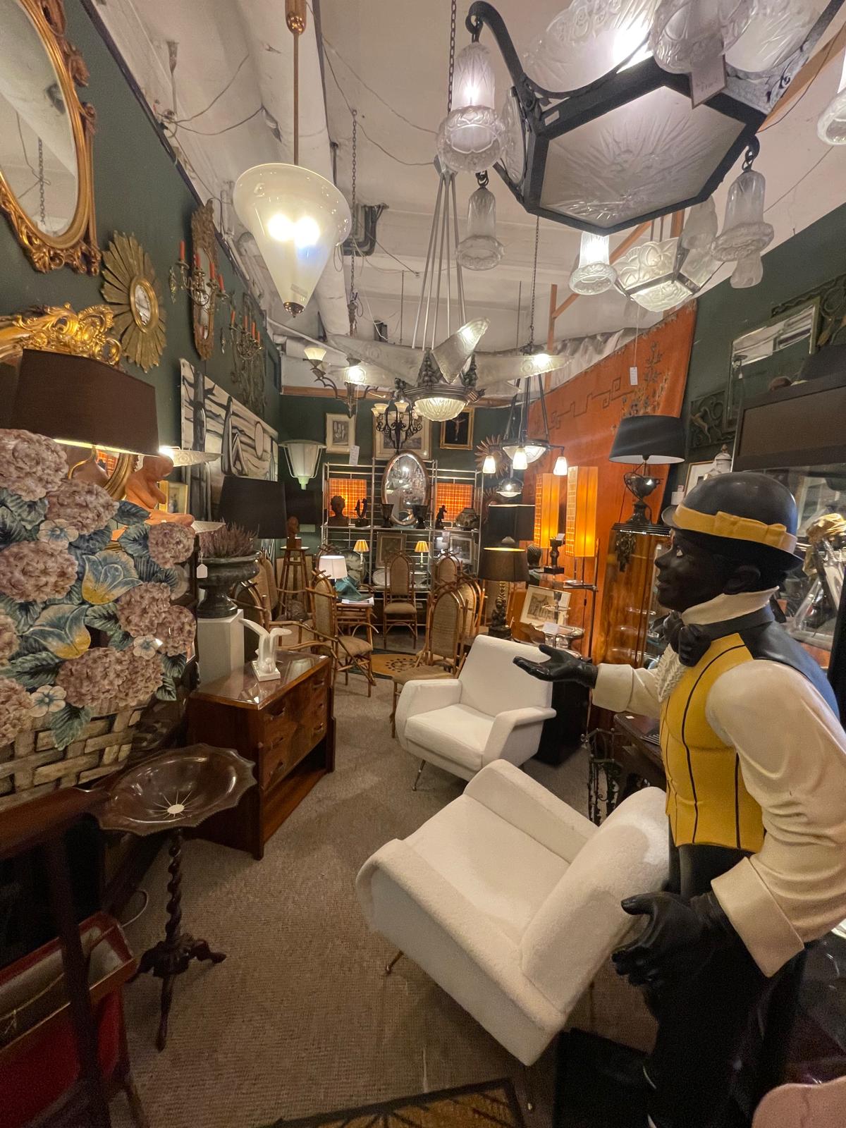 Service d'antiquaire